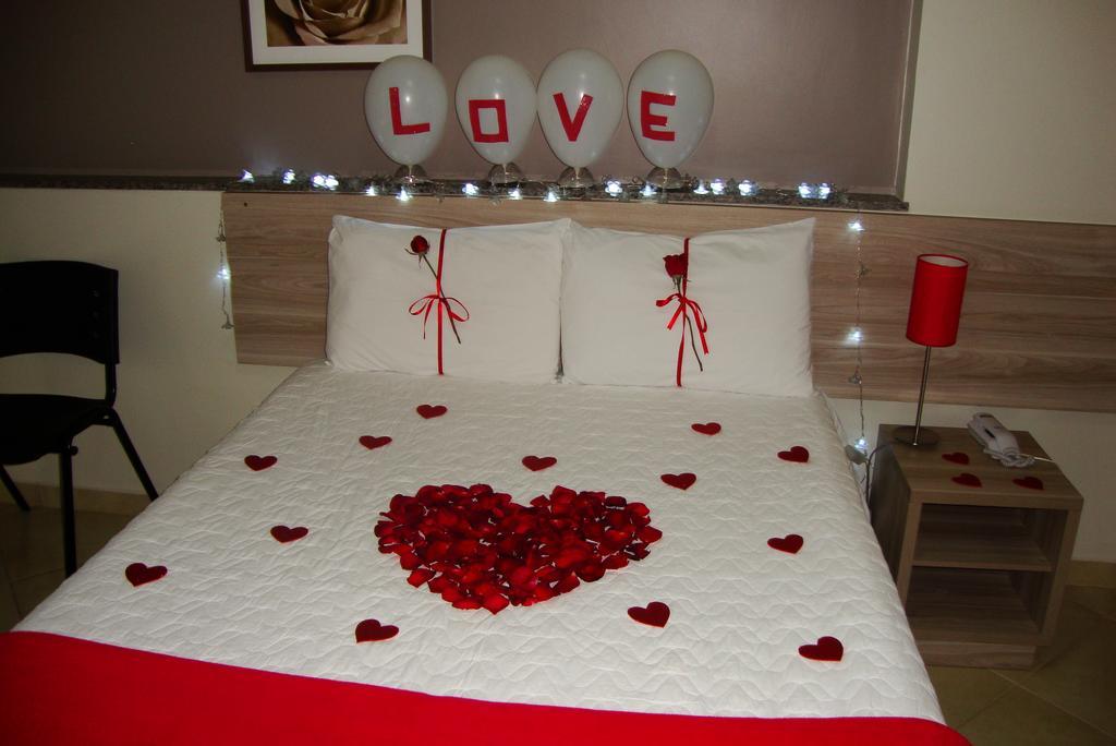 Hotel Golden Jk Muriae Bagian luar foto