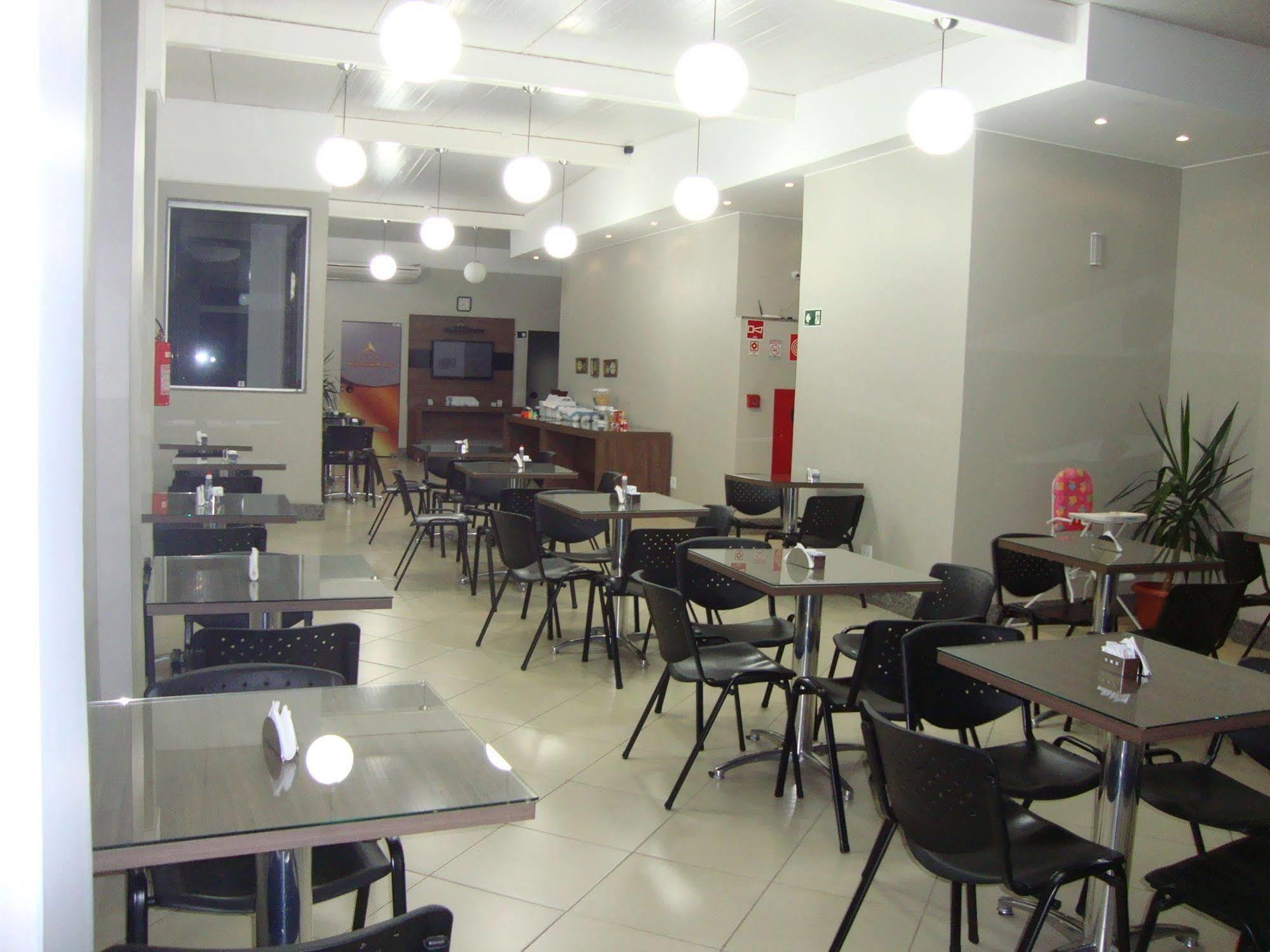 Hotel Golden Jk Muriae Bagian luar foto