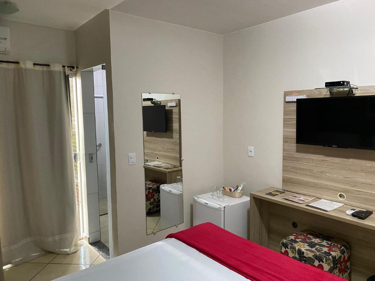 Hotel Golden Jk Muriae Bagian luar foto